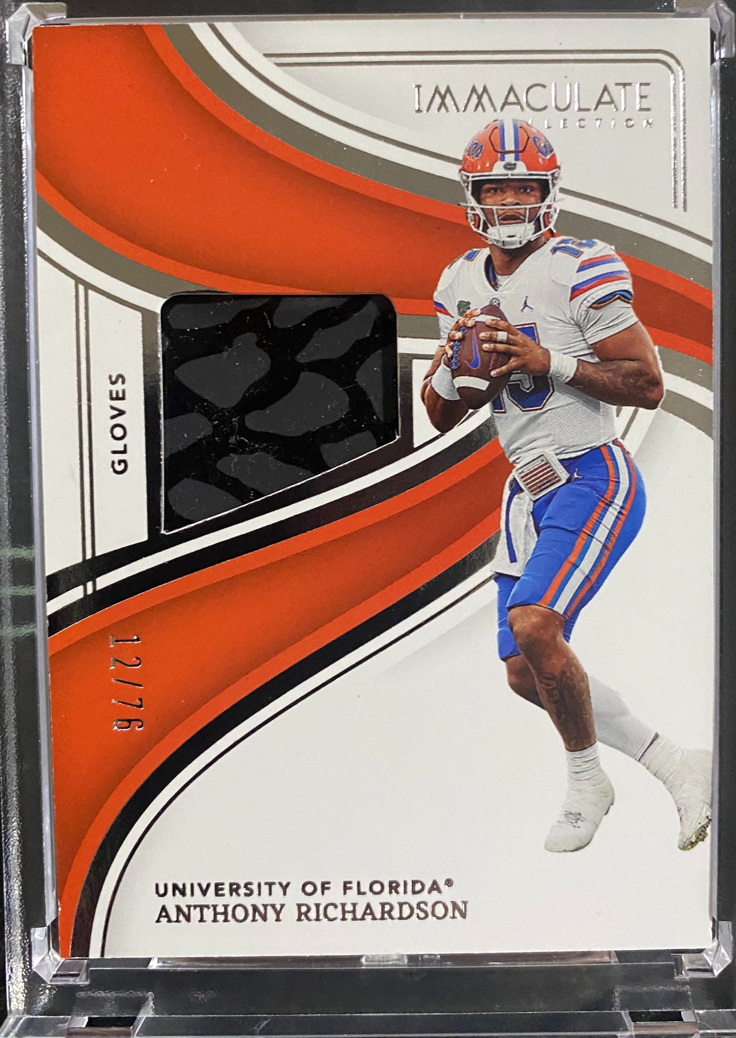 2023 Immaculate Anthony Richardson Immaculate Gloves Patch